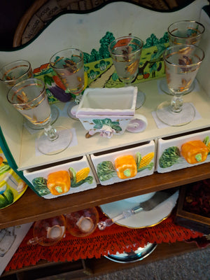 Z-Spice & Tea holder. - Glory and Grace Splendid Tea Co 