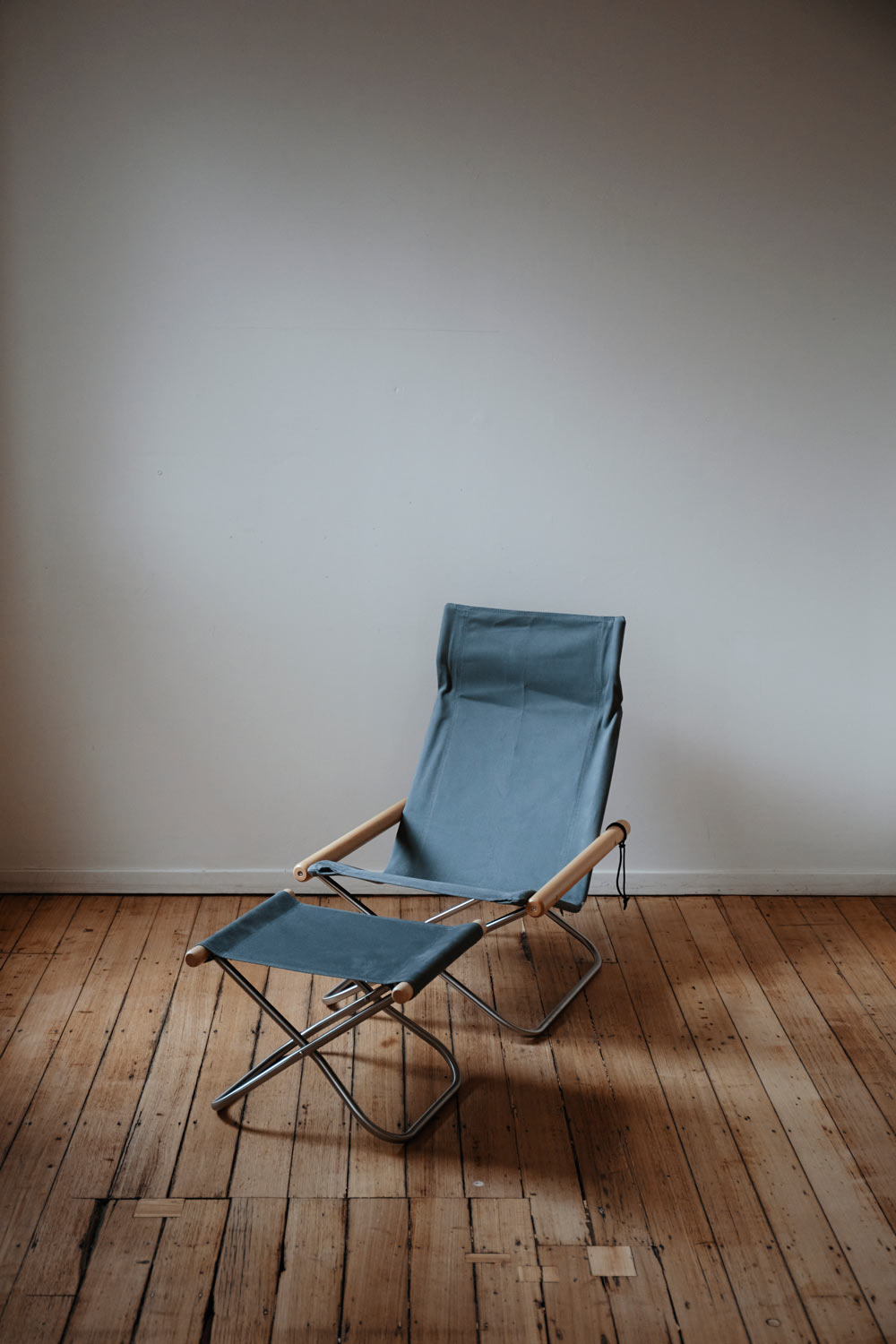 The NychairX - A good lazy day read about a lazy day chair