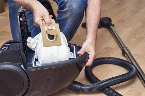 Bagged vs. Bagless Vacuums : The Pluses and Problems of Each : ZVac