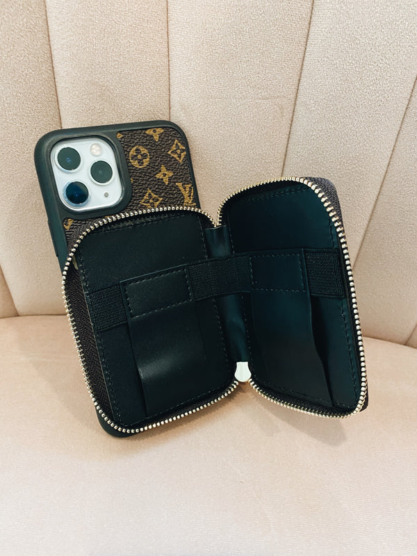 VINTAGE GIGI TIGER CASE – RETROFEMME