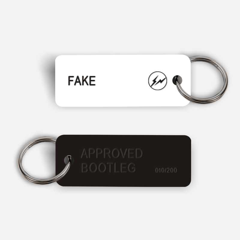 fragment various keytags fake ブラック 黒 hfファッション小物 ...