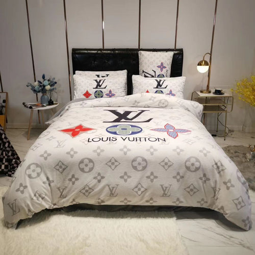 Luxury Louis Vuitton Logo on Grey Background Bedding Set