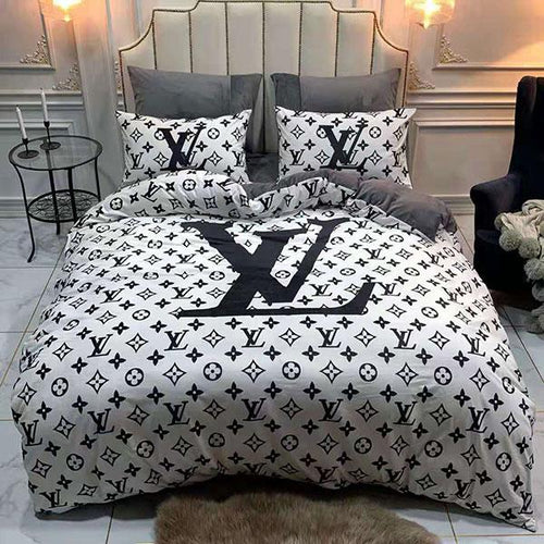 Louis Vuitton Black and White Monogram Comforter Bedding Set