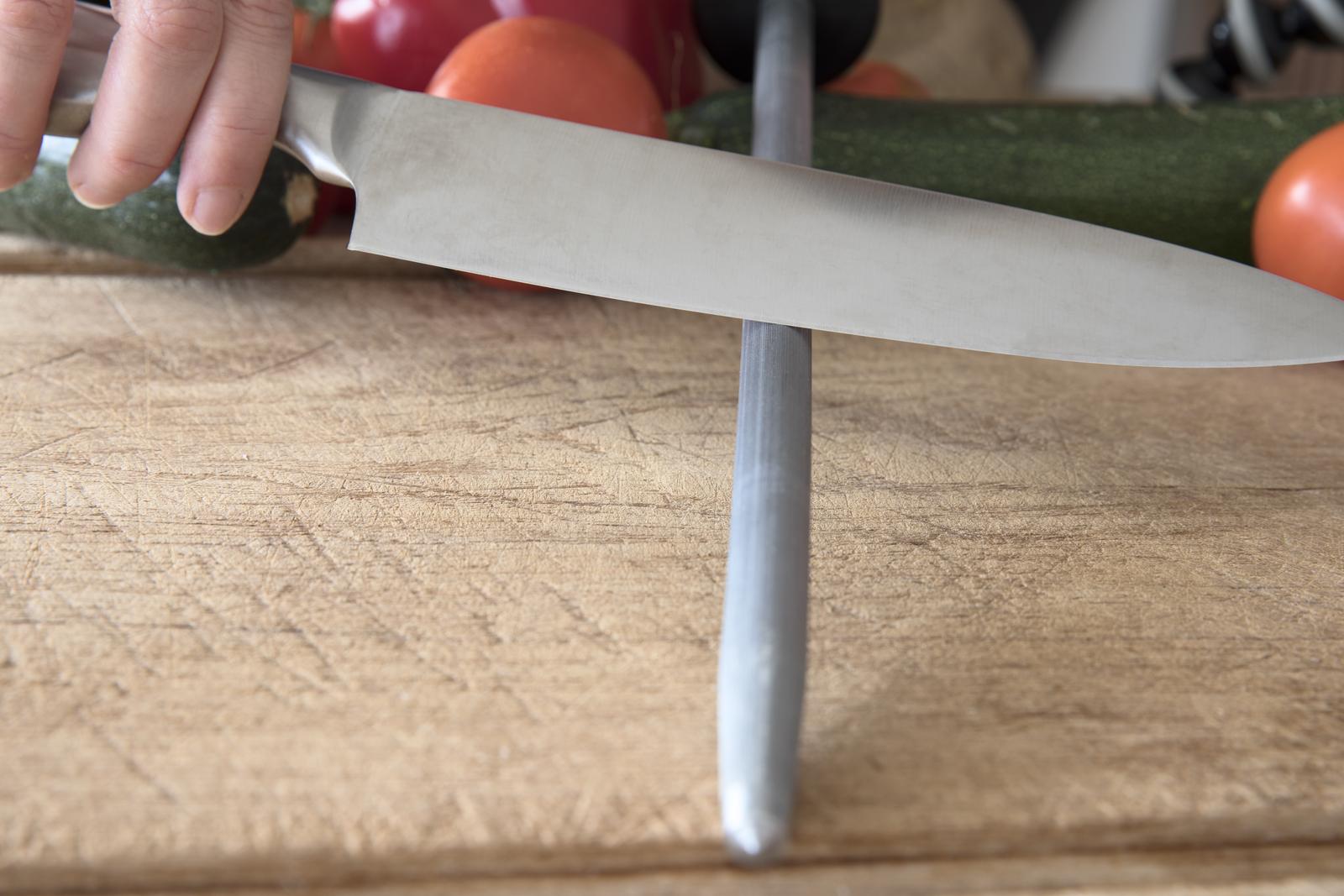 What is a Ceramic Honing Rod, and How to Use One to Keep Your Knives Sharp