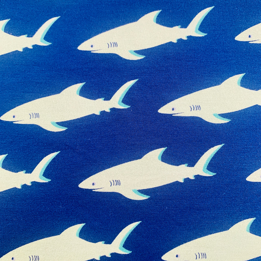 Kaufen Sie KicKee Pants Flag Blue Sharky Print in der Purple Owl Boutique