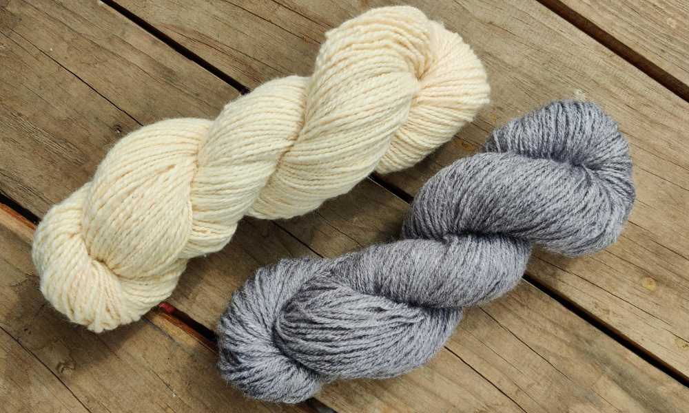 What is The Difference Between Wool and Silk Knitting Yarn? – Muezart India