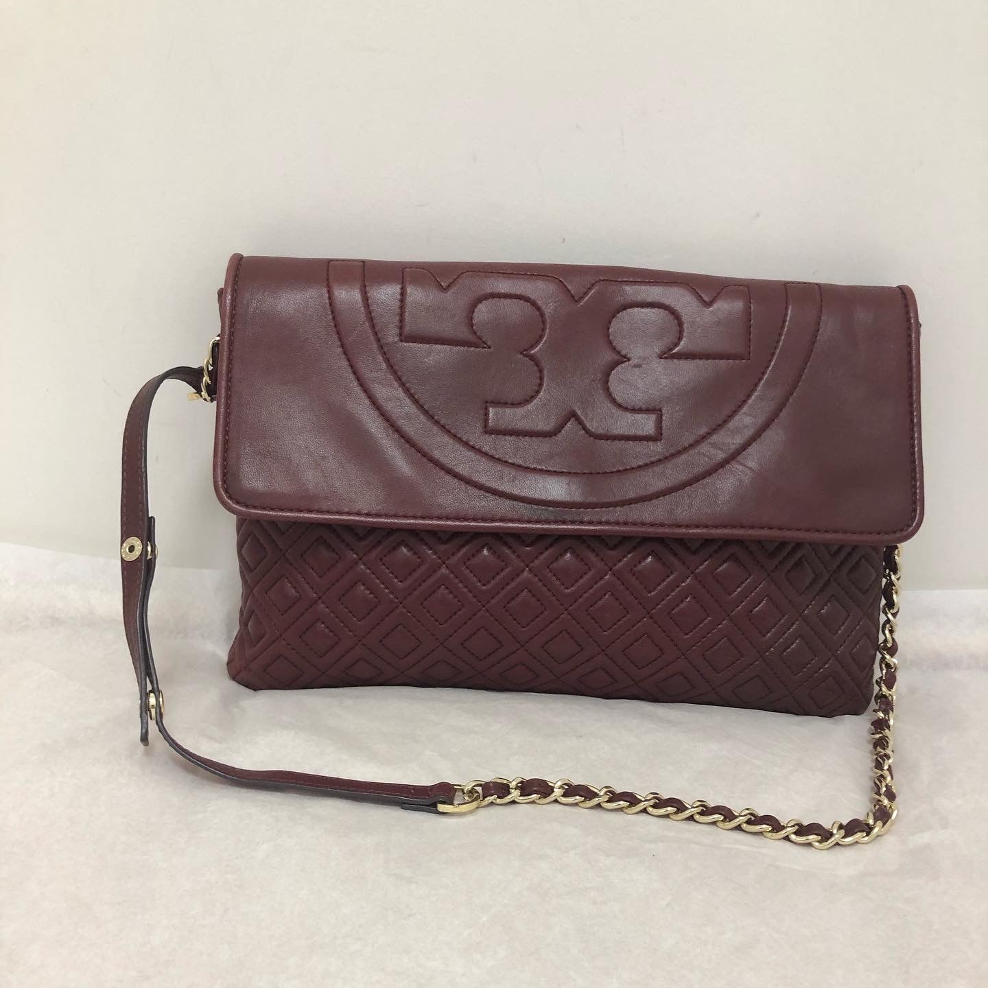 Tory Burch Burgundy Leather Quilted Flap Handbag – Thrill of the Find