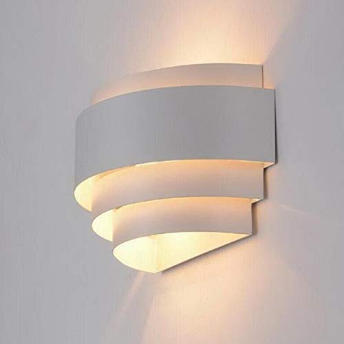 hanging lamp that plugs into wall