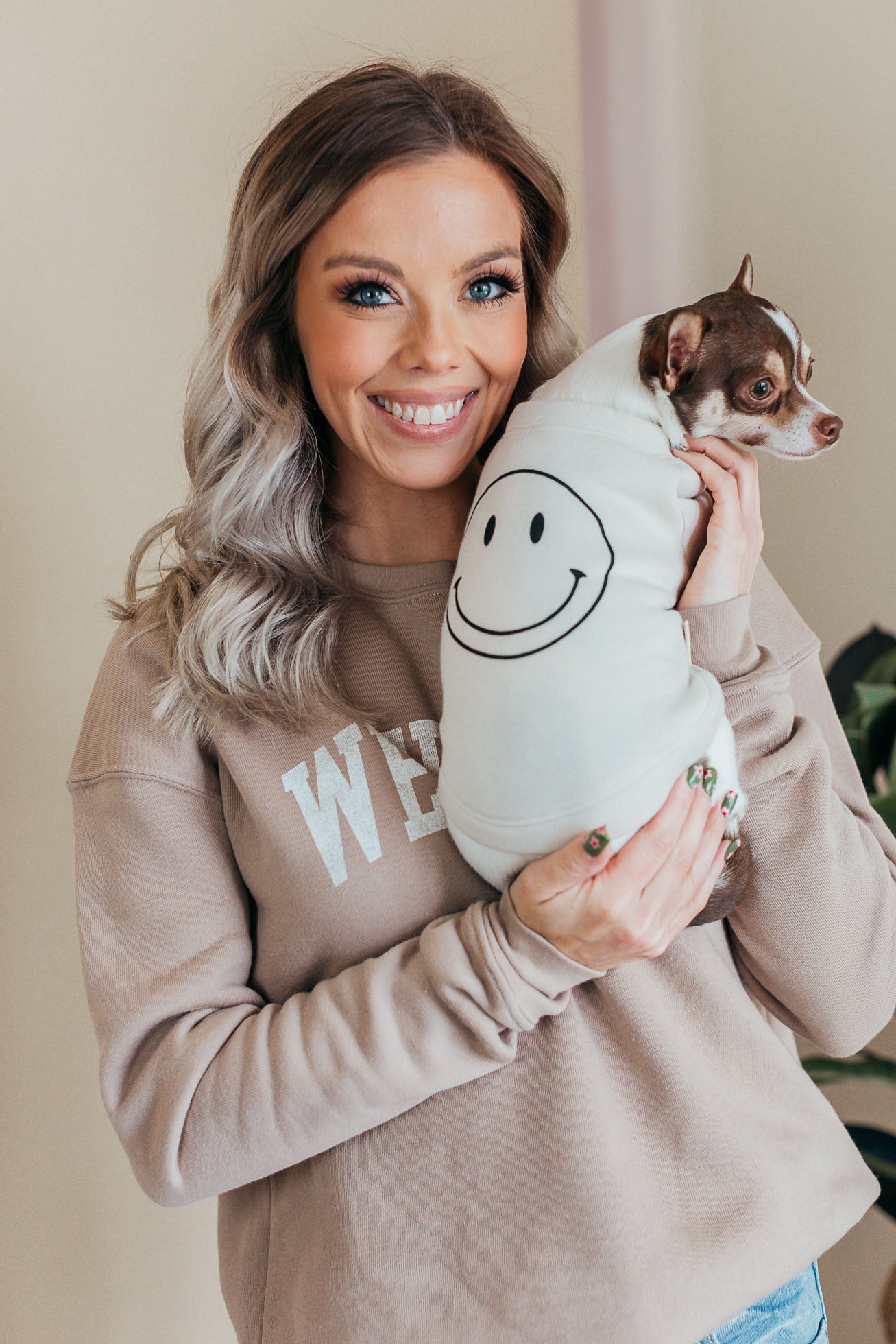  Oat Collective | Smiley Face Pet Graphic Sweatshirt 