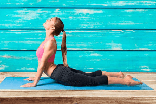 15 Ab Stretches for Before & After Workouts