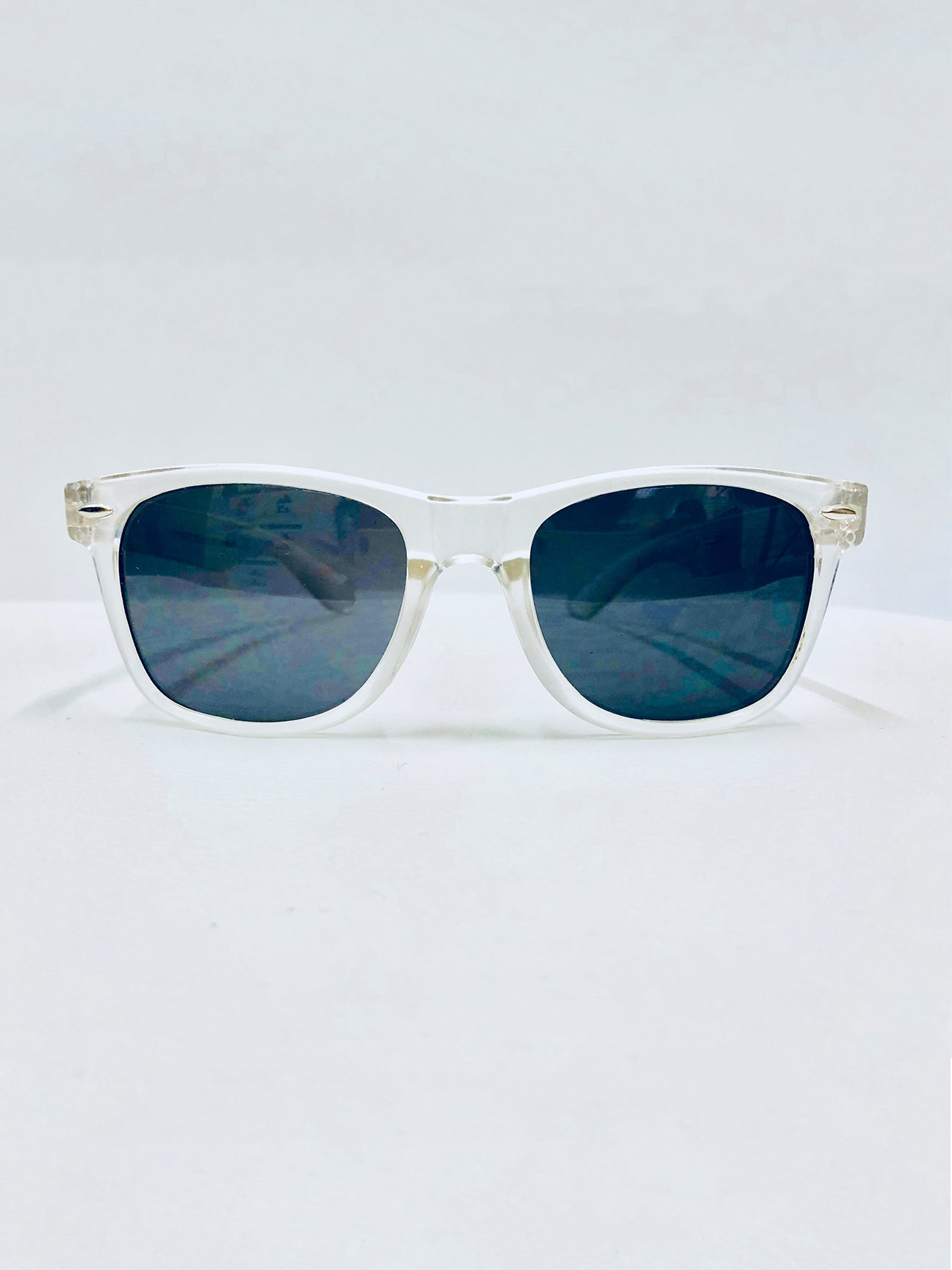 clear frame wayfarer glasses