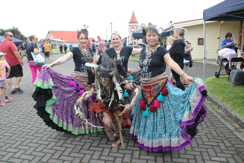 Bellydance Performers posing with the Birdwoman