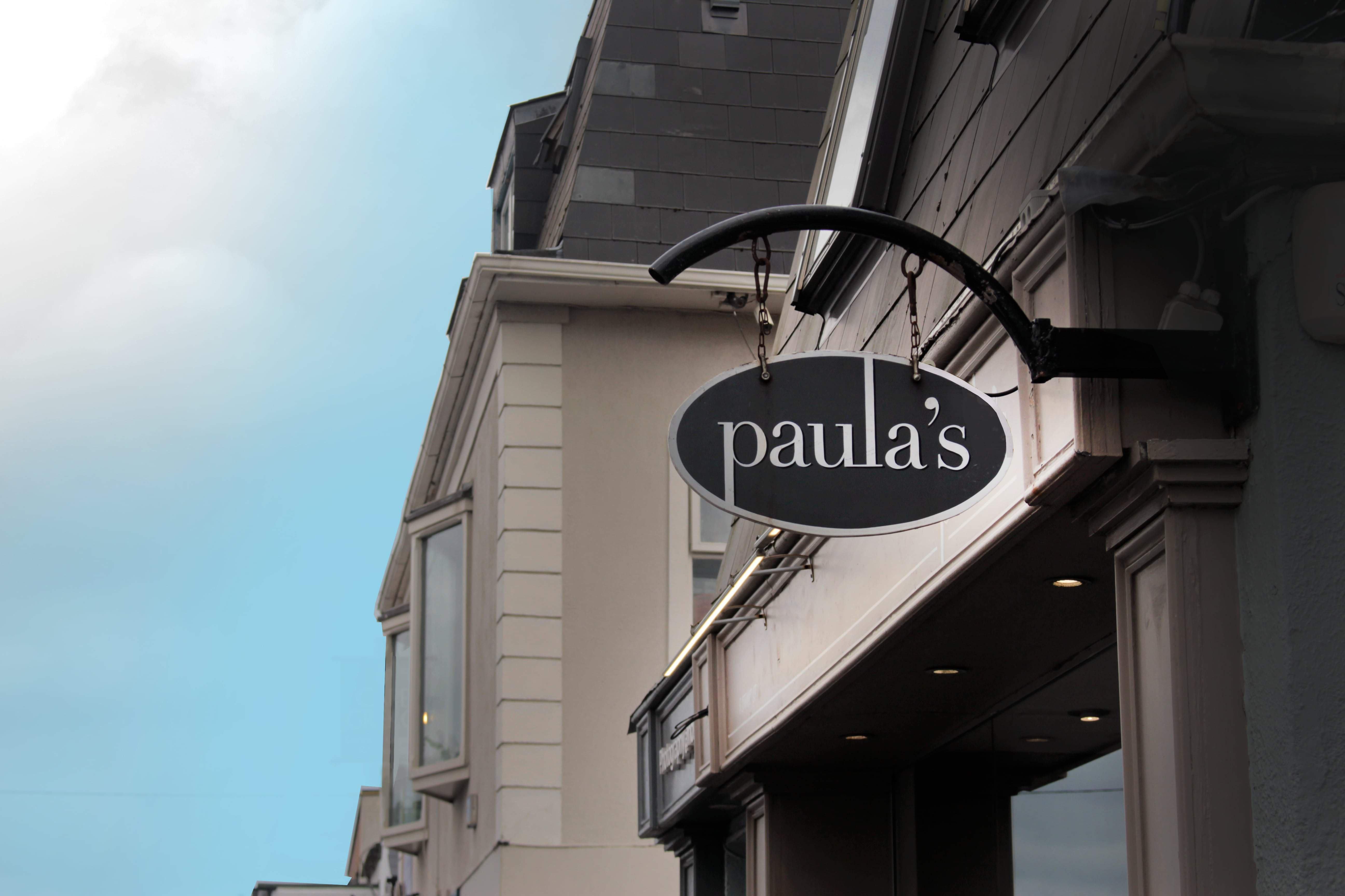 Paula's