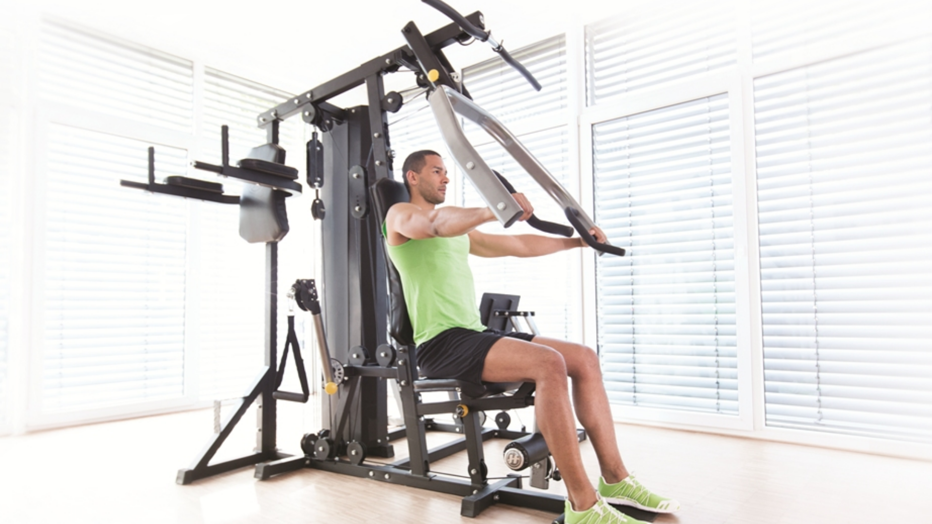 Man exercising in a Horizon Torus 5 gym