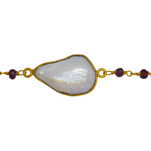 Chain by Foot. Brass Gold Plated 3.45mm Width by 2.45mm Length Hand Cut Garnet Stone, Followed by 8.31mm Width by 18.88mm Length approximately Biwa Pearl Bezel Set, Gem Stone Chain. Price per: 1 Inch.