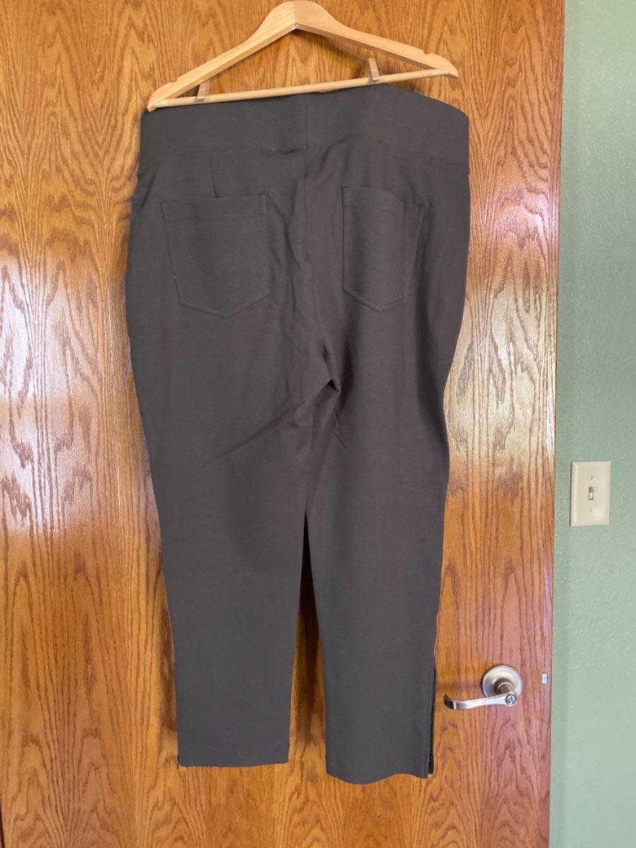 THE ZIP PONTE PANT (Pre-Loved)