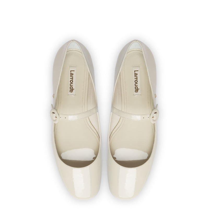 Blair Ballet Flat In Ivory Patent Leather - Larroude