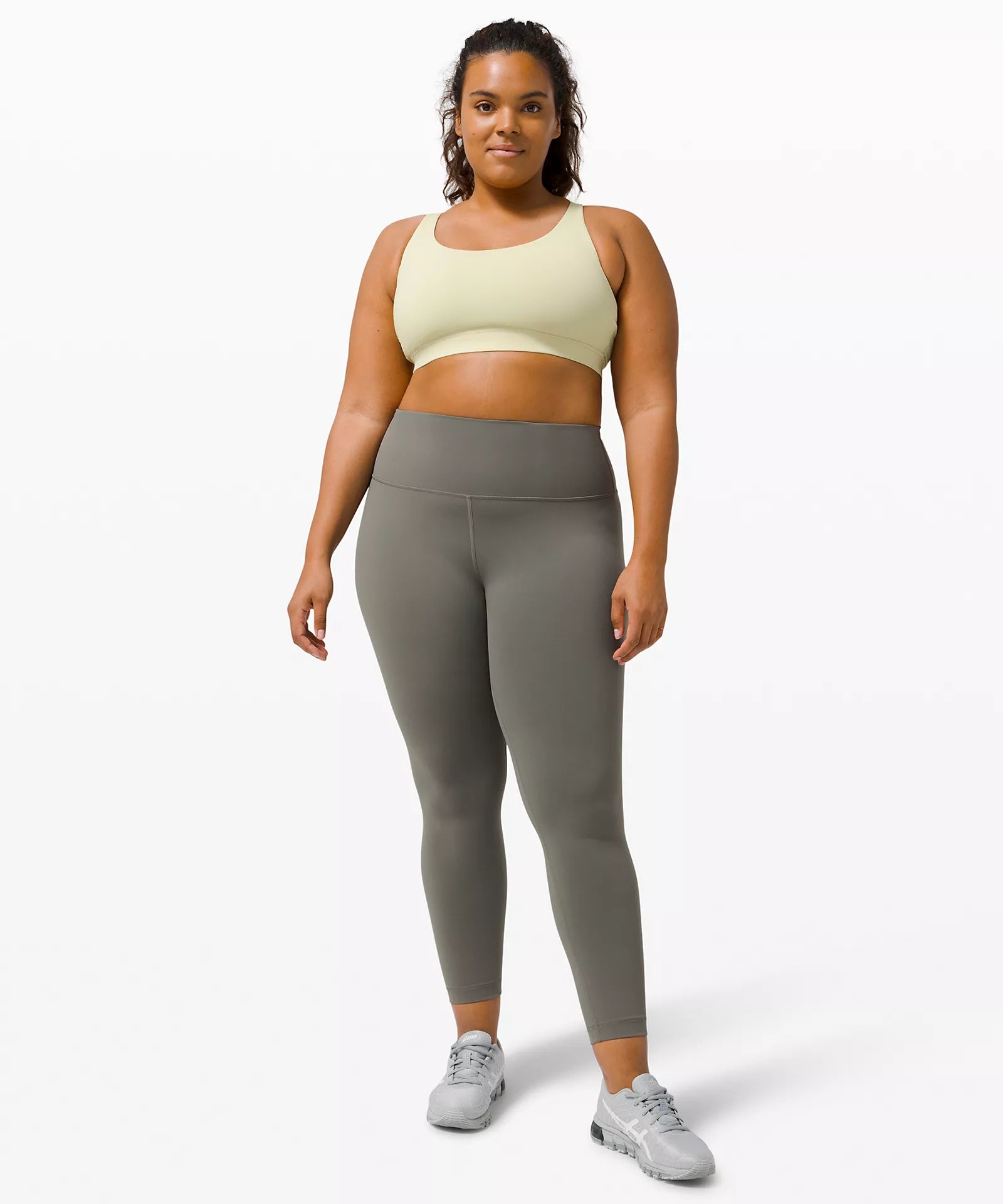 15 Best Leggings For Thick Thighs - Starting at $23 (2023