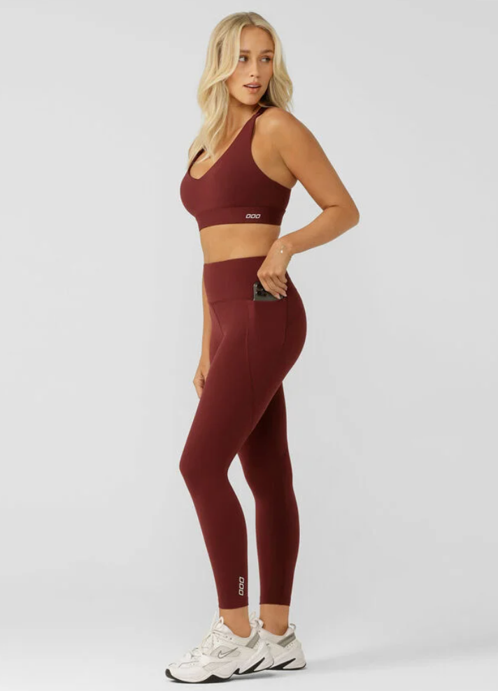 High-Waisted Criss-Cross Training Leggings with Hip Pockets in 2023