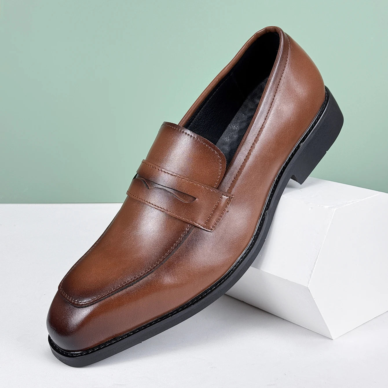 Men's Non-Slip Wear-Resistant Banquet Party Loafers