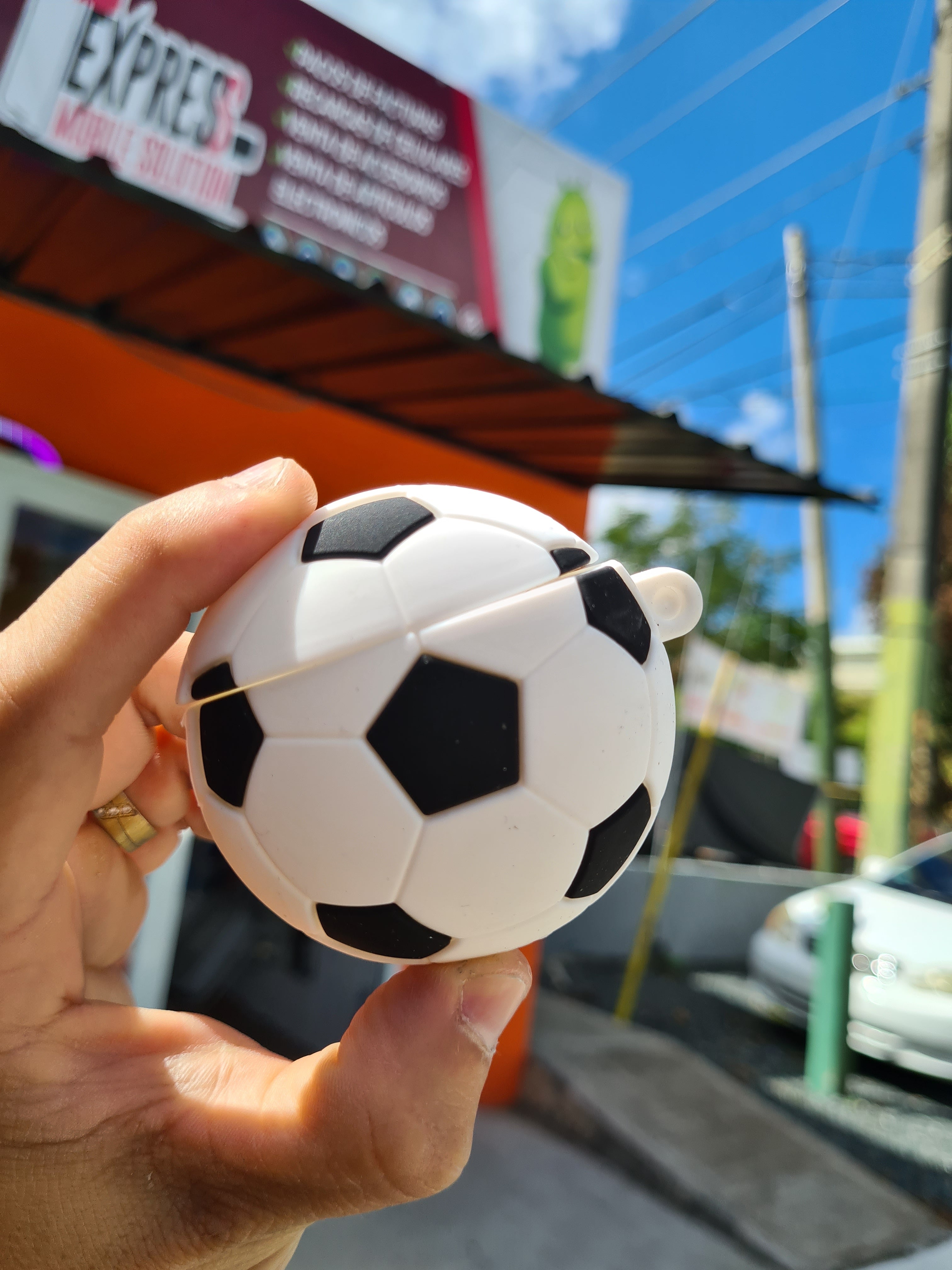 Cover Audífonos Bola de Scoccer