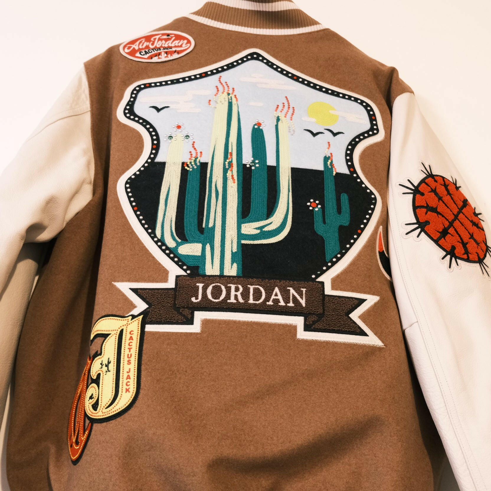 Jordan+x+Travis+Scott+Varsity+Jacket+-+S+-+M+-+L