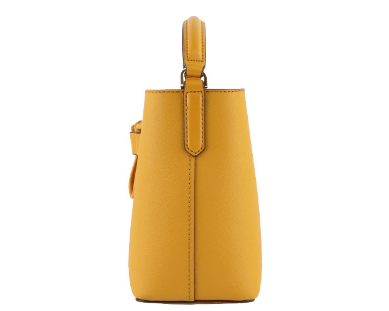 Michael Kors Suri Small Bucket Crossbody Made of Smooth Saffiano Leather; Drawstring with magnetic closure; Open compartment with 1 open pocket;  Removable and adjustable shoulder/crossbody strap of 51-56 cm drop;  Leather lining; Leather Shoulder strap of 11 cm drop;  Gold or Silver hardware; Comes with original tags.     Measurements: Length: 18 x Height: 18 x Width: 11 cm.