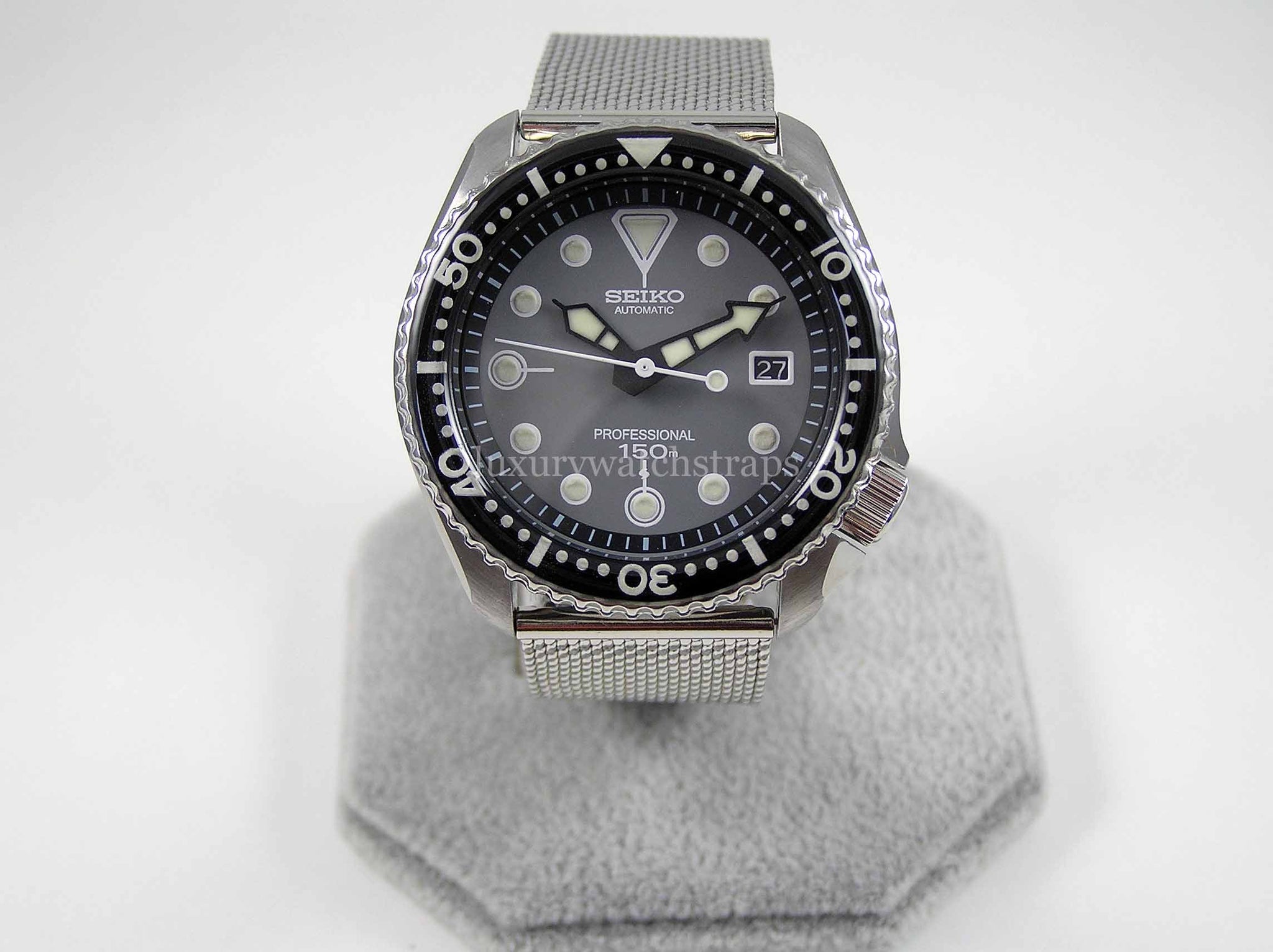 Seiko Automatic 7002 Vintage Divers Watch 
