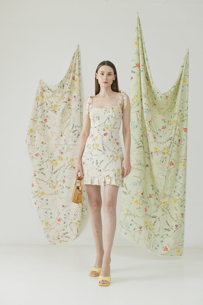 
            
                Load image into Gallery viewer, Bona Dress in Cream
            
        