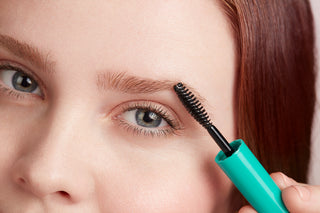 Image: Shaping Brow Gel | Featured Content Grid 50-50