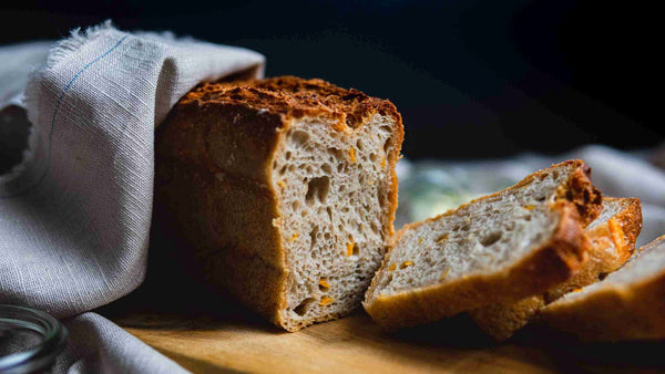 Emmer-Brot aus Urgetreide mit Süsskartoffelstückchen online kaufen bei Backverliebt.com