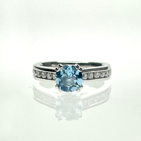 Aquamarine Ring with Diamonds