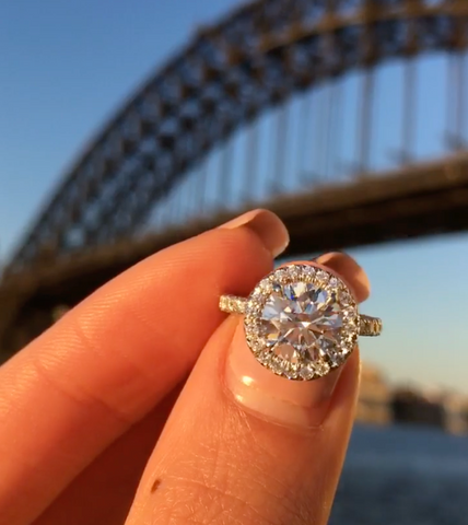 Seamless Round Halo Engagement Ring