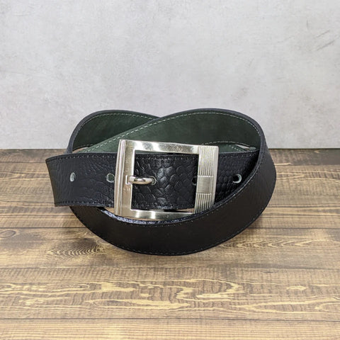 [Indie Arts Artisan Collective] Black Pattern Leather Belt