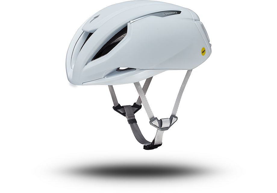 bike helmet with ponytail