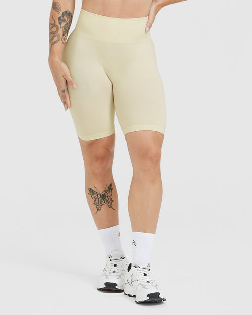 Women's High Rise Bike Shorts, Cream
