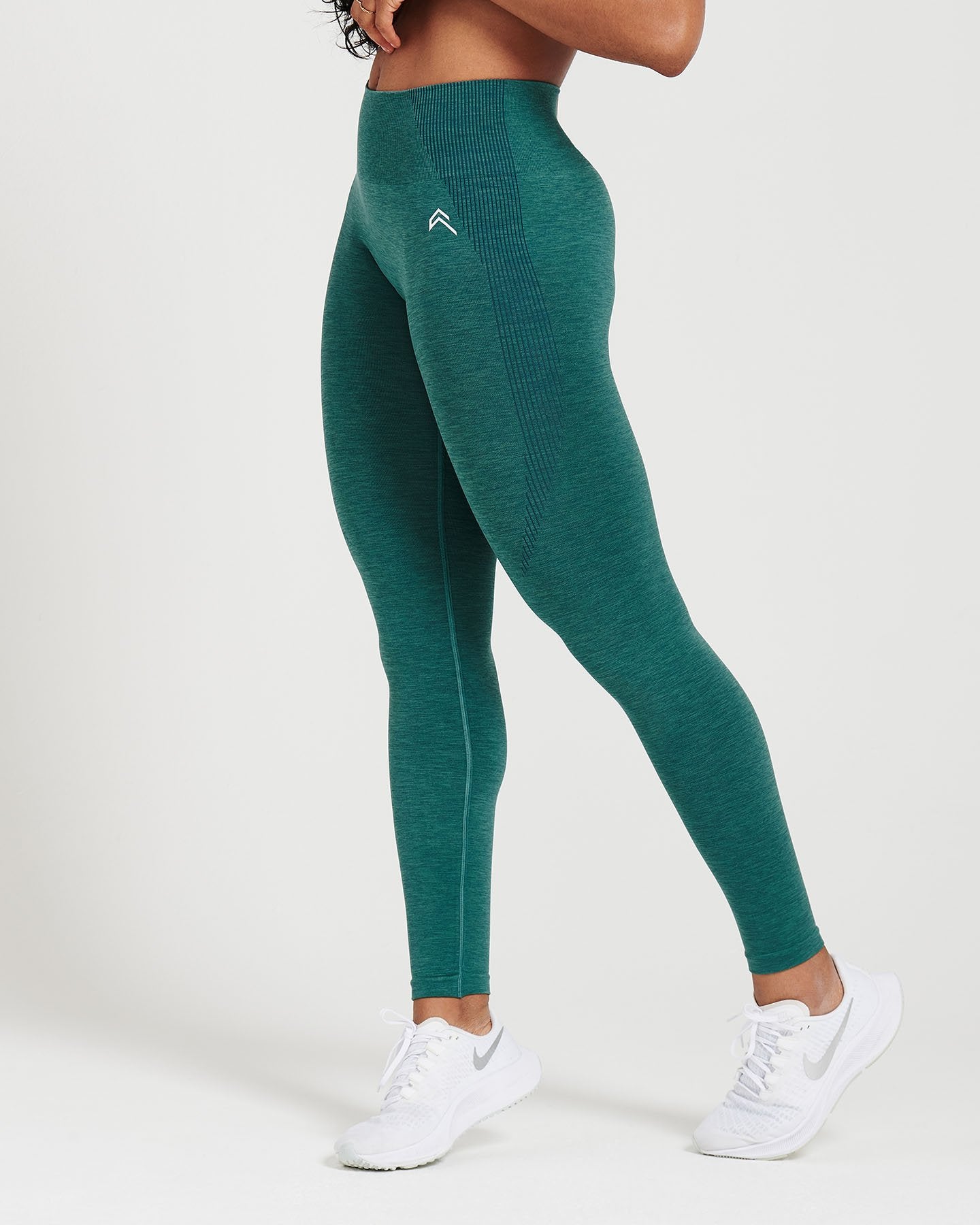 ACTIVEWEAR WOMENS - EFFORTLESS COLLECTION