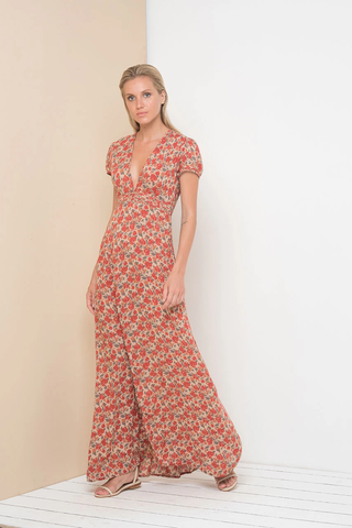  Romantic Floral Maxi Dress