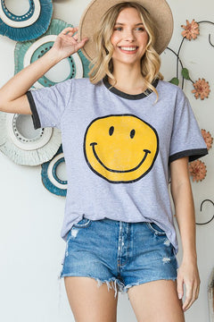SMILEY FACE GRAPHIC TOP
