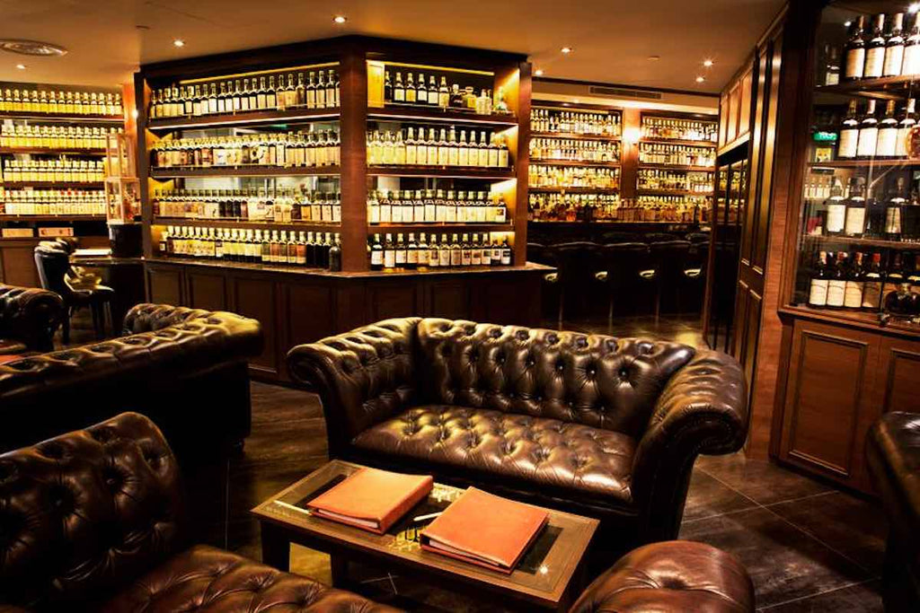 The Auld Alliance, one of the best whisky bars in Singapore