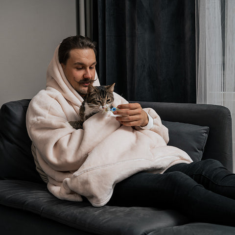 Leo's Paw Blanket Cat Hoodie Image