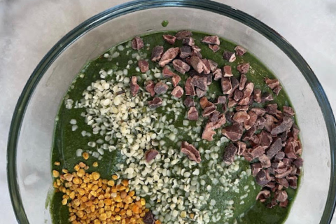 green smoothie bowl