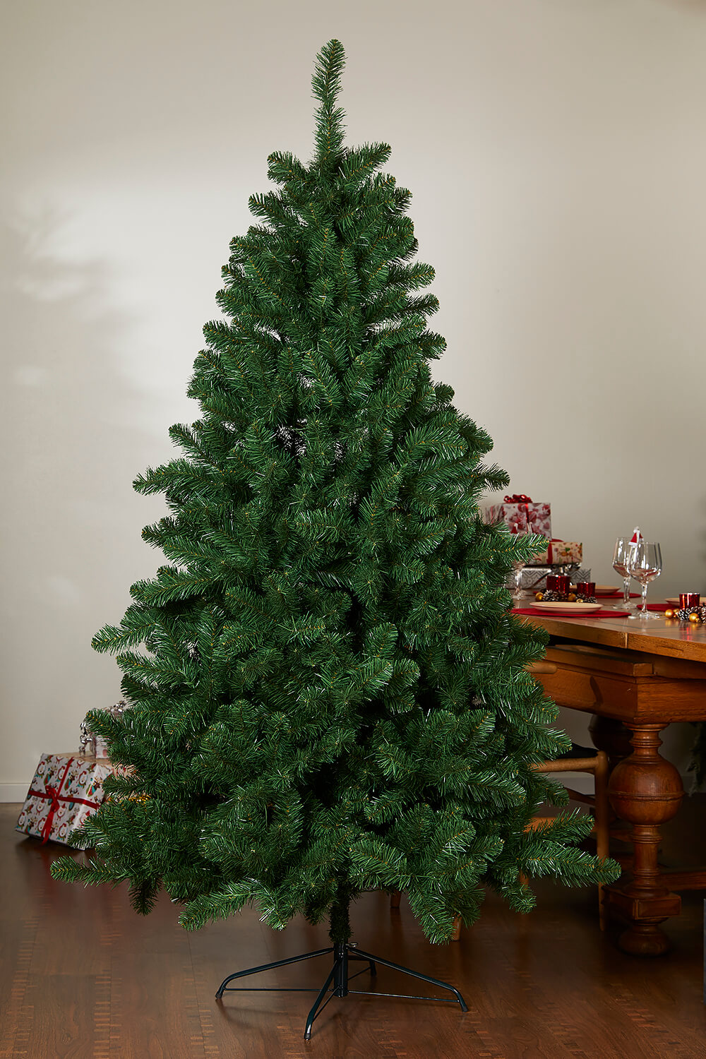 Billede af Dakota stort kunstigt juletræ H240 cm