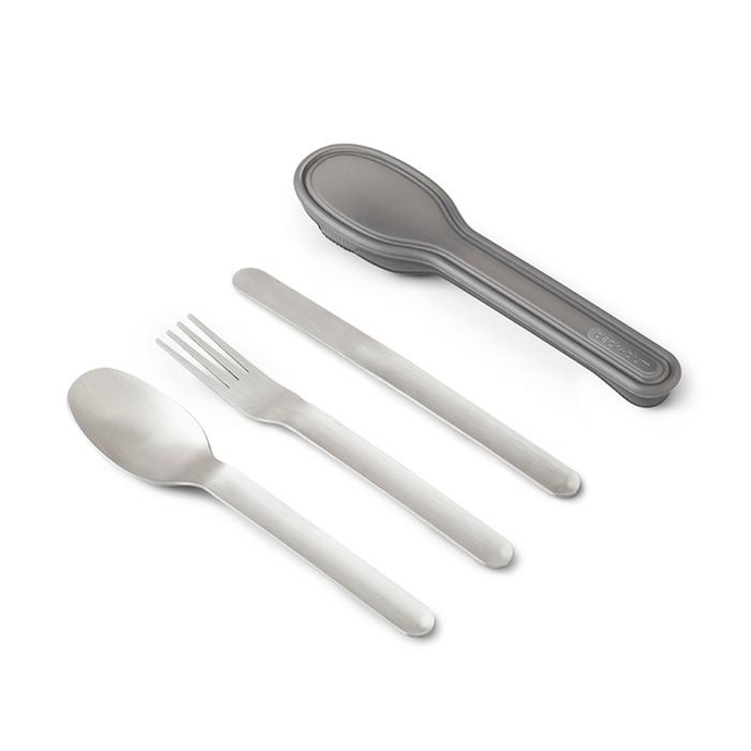 the spoon, fork, knife and carry case displayed in a row