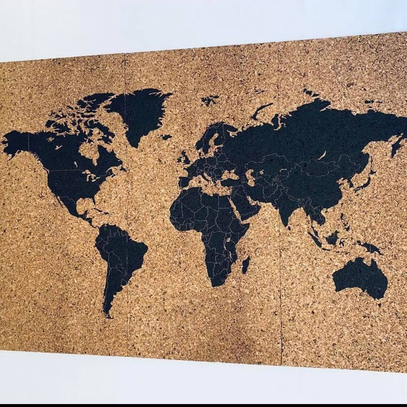 Billede af Verdenskort m/landegrænser i kork 3 stk. á 50x100 cm.