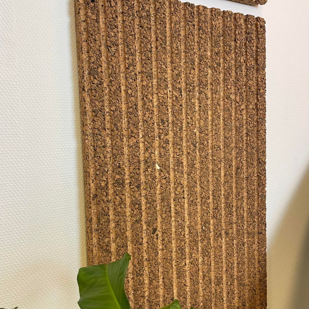 Billede af Akustikpanel med 3D striber, 50Ã100 cm.