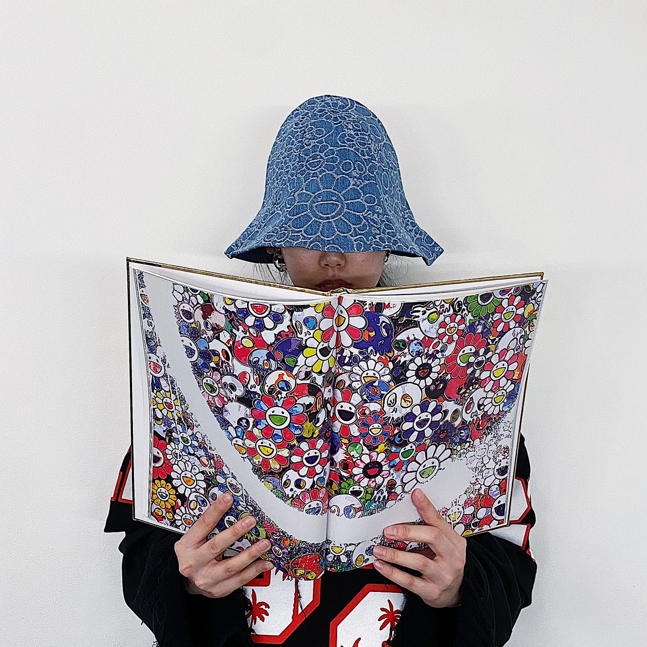 Takashi Murakami / kaikai kiki】 The new reversible tulip hat will