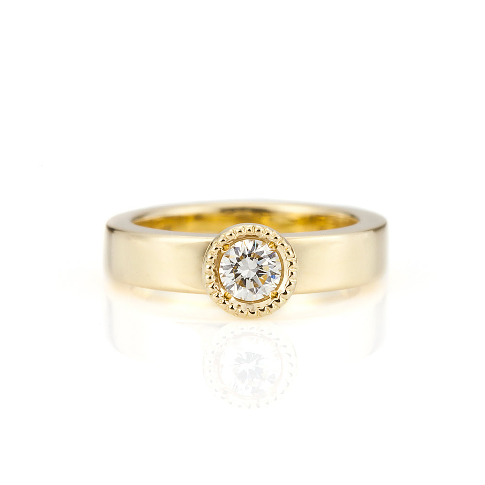 1446A “six” Diamond ring – AbHeri オンラインショップ