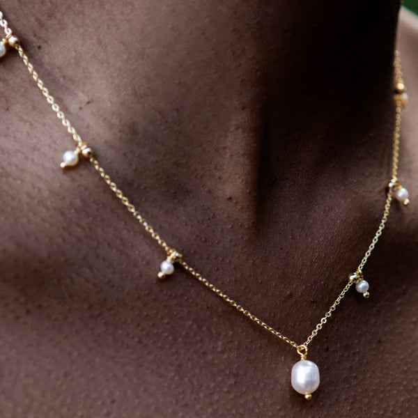 PEARL DROP ON BALL CHAIN