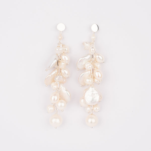 PEARL CHANDELIER EARRINGS SILVER